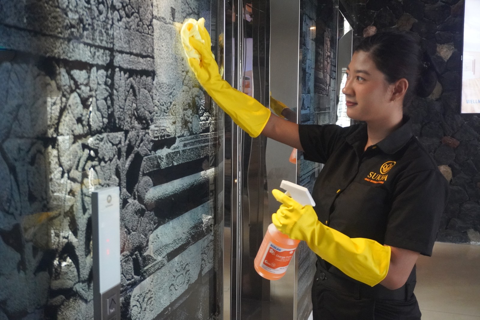 Premium housekeeping at luxury Bali hotel