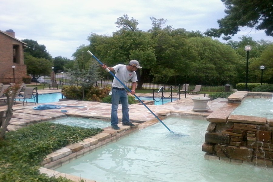 Pool and garden maintenance Bali property